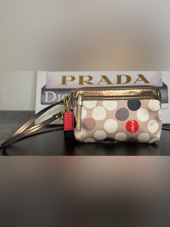 Coach Handbags - Coach Poppy Watercolor Polka Dot Double Zip Wristlet Style F49943